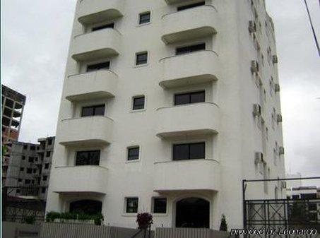 Guaruja Flat Hotel Экстерьер фото